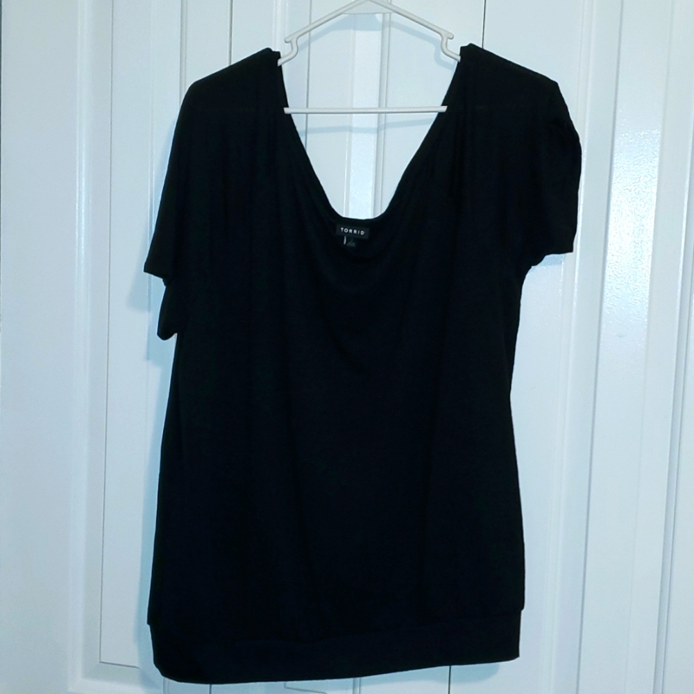 Torrid Blk Top